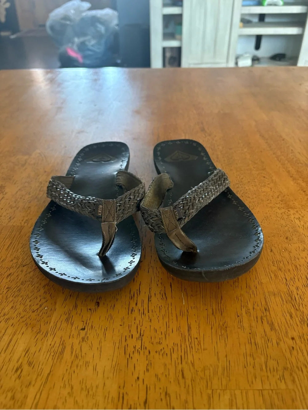 Roxy flip flops